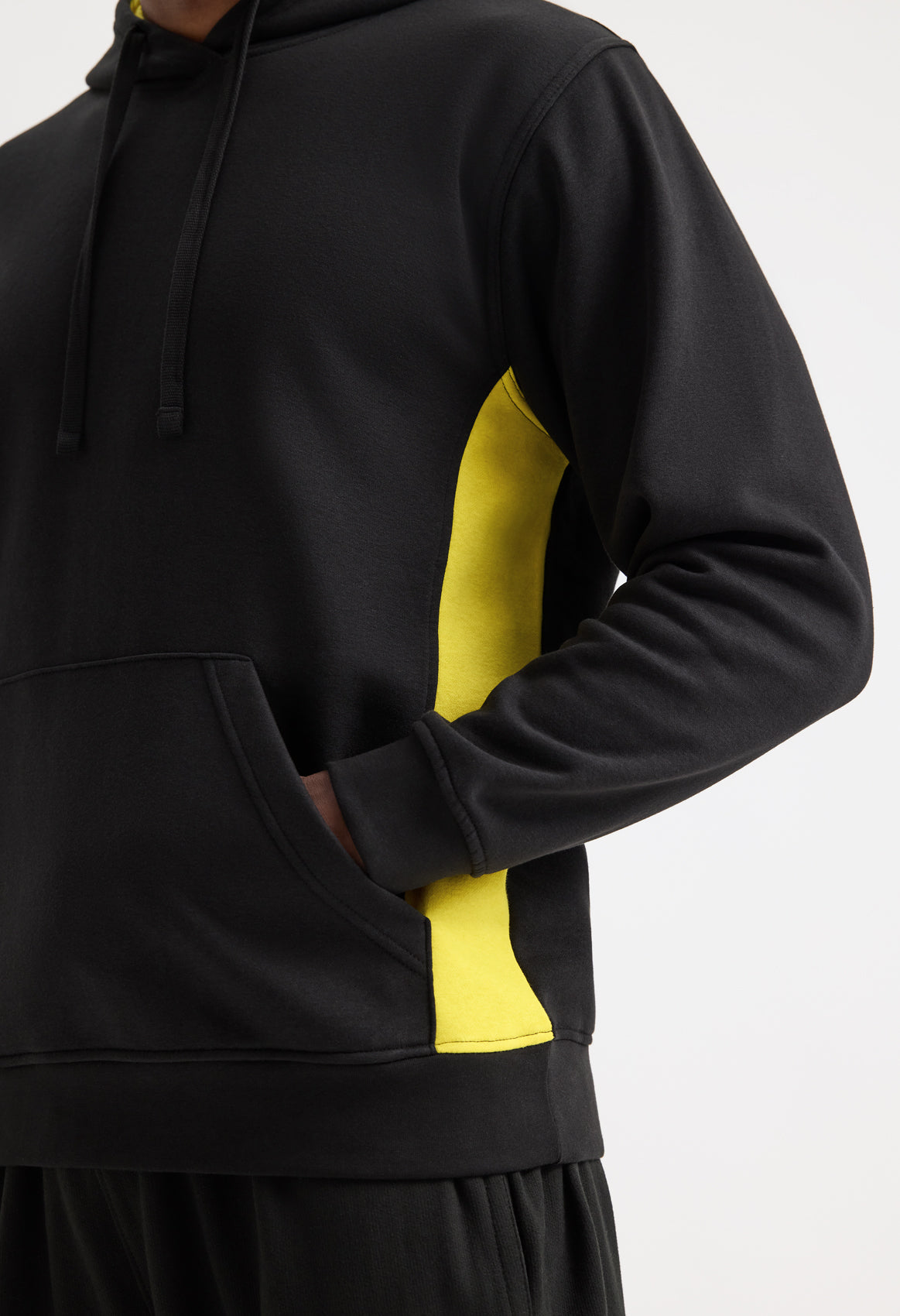 Uneek UC517 Two Tone Hooded Sweatshirt